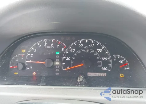 2005 Toyota Camry Le z USA, uszkodzony, nr VIN 4T1BE32K75U974564